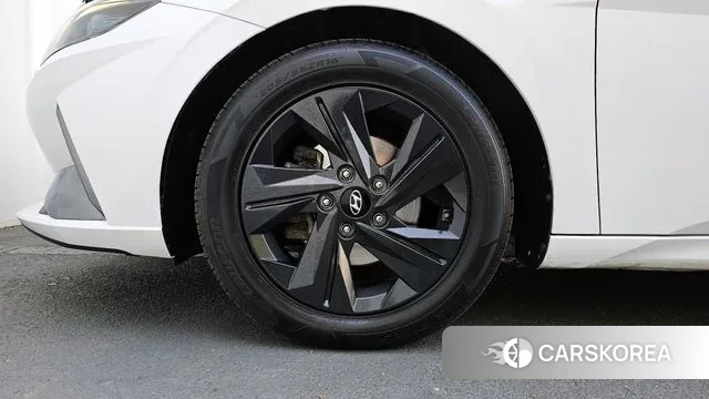 Hyundai Avante Hybrid (CN7) id 3324254 из Кореи 15