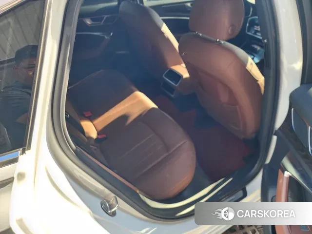 Audi A6 (C8) id 3253108 из Кореи 7