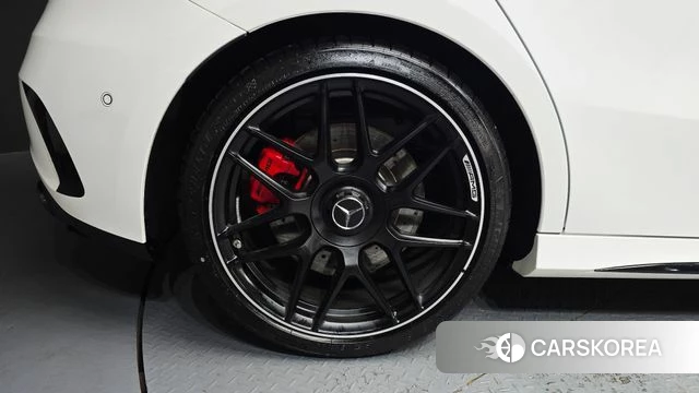 Mercedes-Benz A-Class W177 id 4400309 из Кореи 26