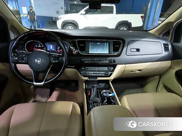 Kia The New Carnival id 4689141 из Кореи 15