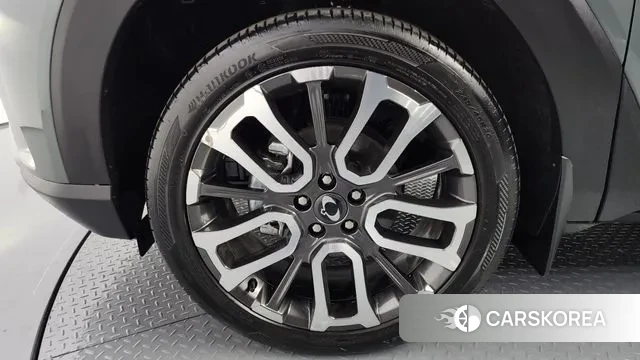 Ssangyong Torres id 3347966 из Кореи 15