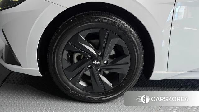 Hyundai Avante (CN7) id 3898934 из Кореи 15