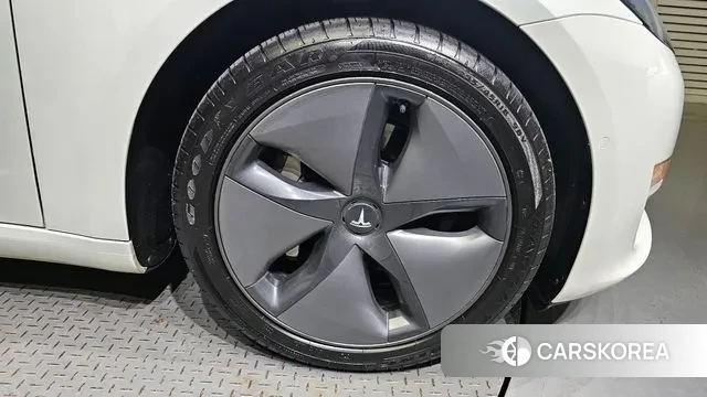 Tesla Model 3 id 2902071 из Кореи 15