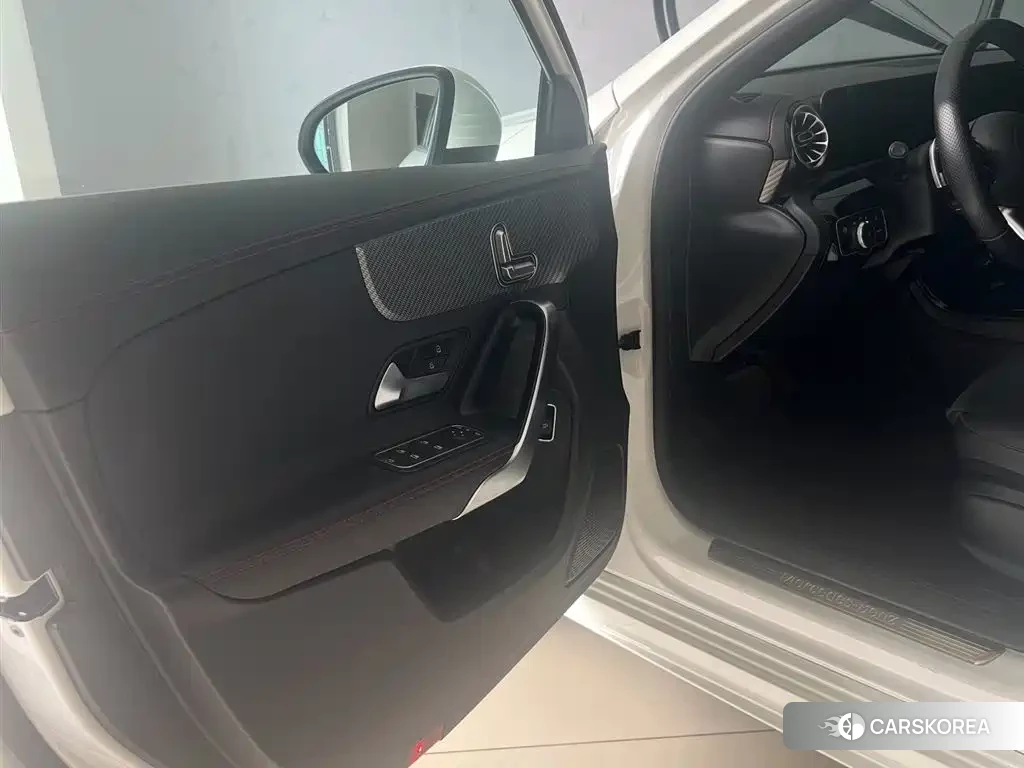 Mercedes-Benz A-Class id 4674529 из Китая 8