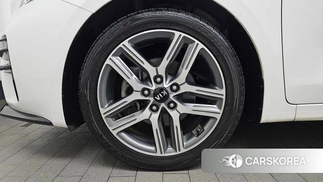 Kia Come New K3 id 4918595 из Кореи 26