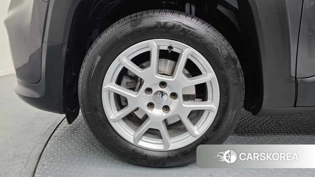 Jeep Renegade id 3916088 из Кореи 15