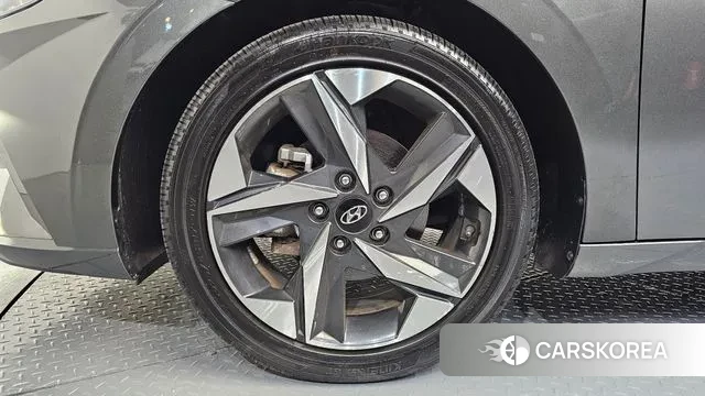 Hyundai Avante (CN7) id 3539807 из Кореи 15