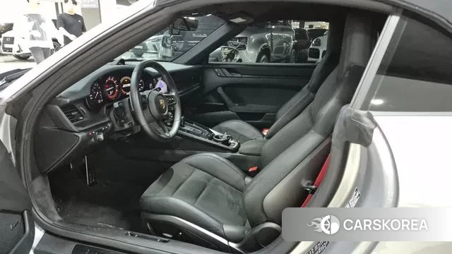 Porsche 911(992) id 3093420 из Кореи 13