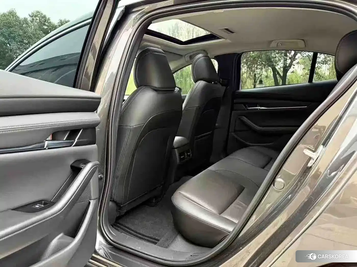 Mazda 3 2023 Silver/gray из Китая, фото 5