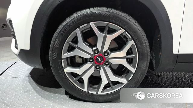 Kia Seltos id 4745521 из Кореи 15