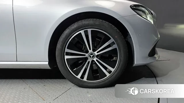 Mercedes-Benz E-Class W213 id 3651138 из Кореи 15