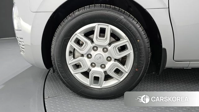 Hyundai Staria id 4302435 из Кореи 27
