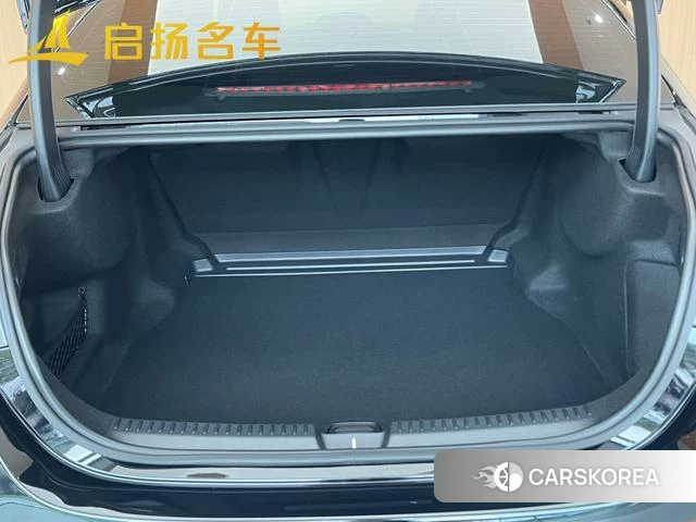 Mercedes-Benz E-class id 3896306 из Китая 9