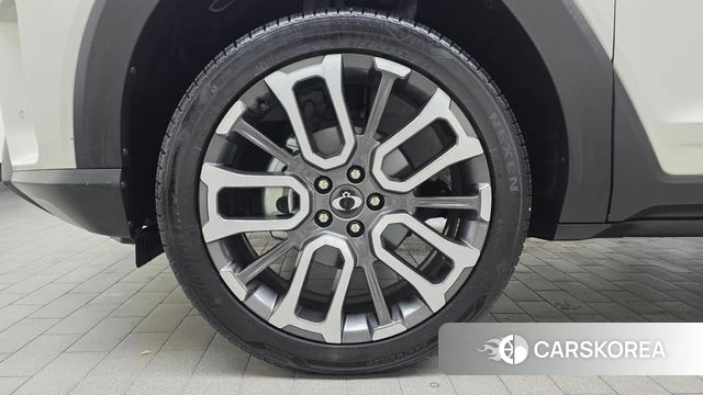 Ssangyong Torres id 3817443 из Кореи 15