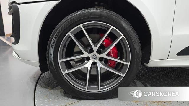 Porsche Macan id 4872065 из Кореи 27