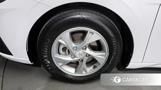 Hyundai Avante (CN7) id 3296766 из Кореи 15