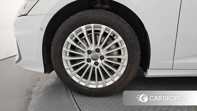 Audi A6 (C8) id 4496413 из Кореи 28