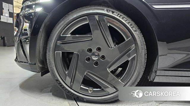 Genesis G90 (RS4) id 3831508 из Кореи 15