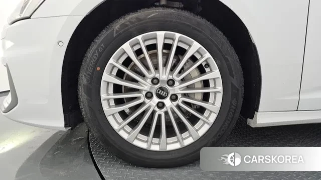 Audi A6 (C8) id 3237946 из Кореи 15