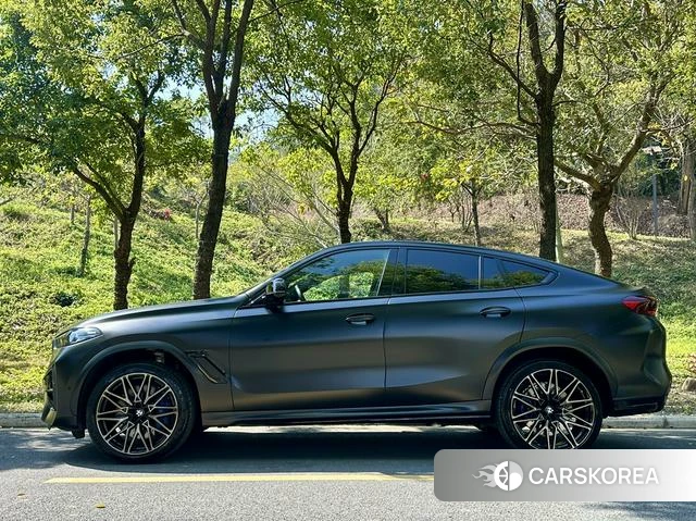 BMW X6 M id 4279221 из Китая 26