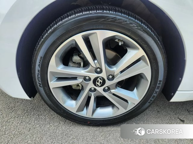 Hyundai Avante AD id 4520741 из Кореи 15