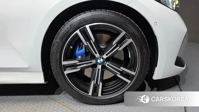 BMW 3 Series (G20) id 3002167 из Кореи 15