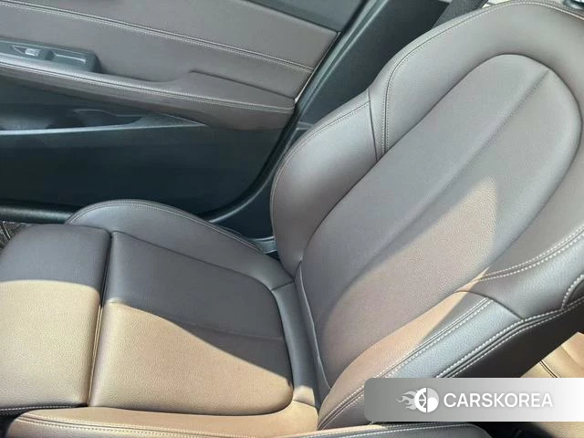 BMW 1 series id 4297760 из Китая 17