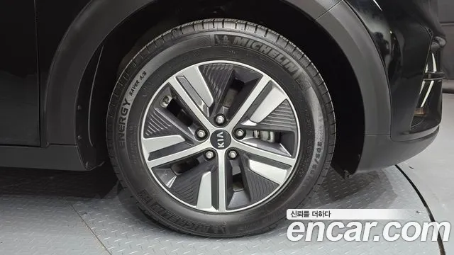 Kia The New Niro id 2502557 из Кореи 15