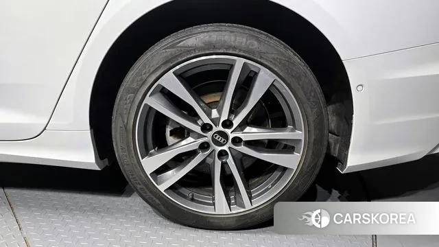 Audi A6 (C8) id 2884954 из Кореи 15