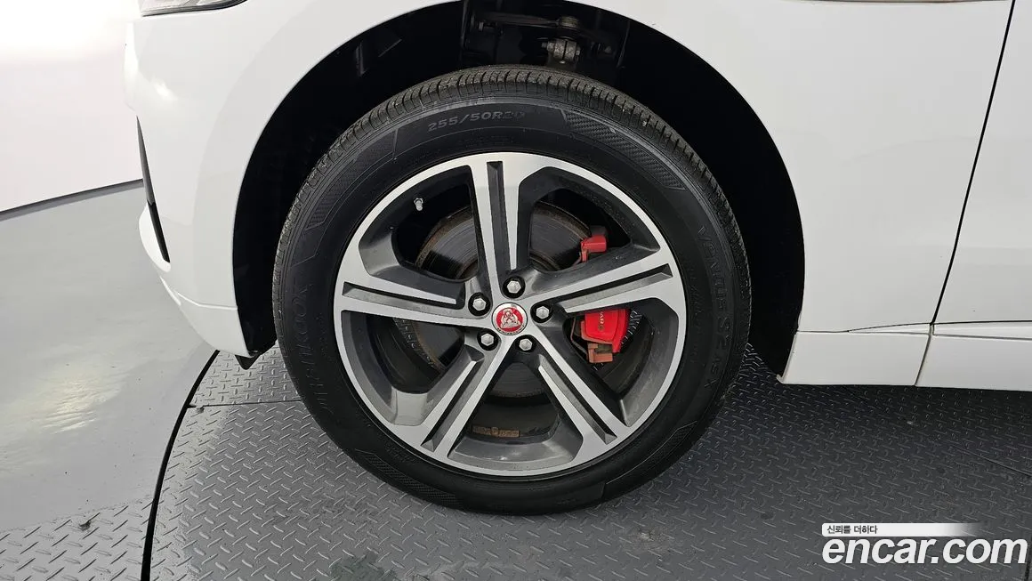 Jaguar F-PACE id 2140341 из Кореи 15