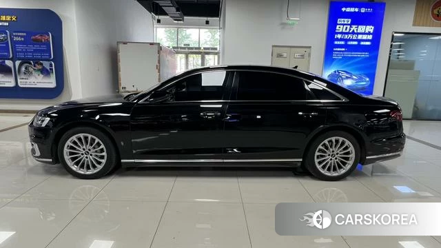 Audi A8 id 4259413 из Китая 30