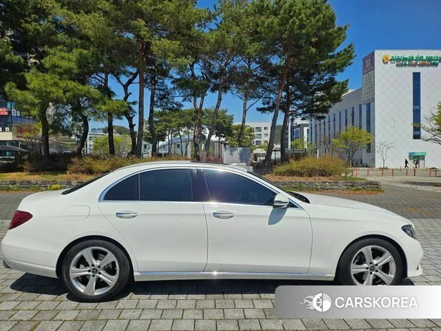 Mercedes-Benz E-Class W213 id 3925109 из Кореи 15