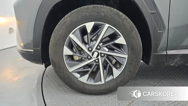 Hyundai Tucson (NX4) id 3411815 из Кореи 15