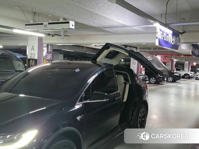 Tesla Model X 2018 Черный двухцветный из Кореи, фото 6