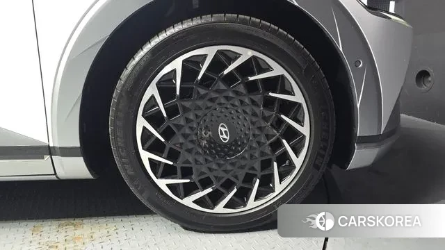 Hyundai Ionic 5 id 3740568 из Кореи 15