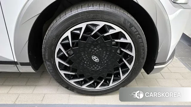 Hyundai Ionic 5 id 3468593 из Кореи 15