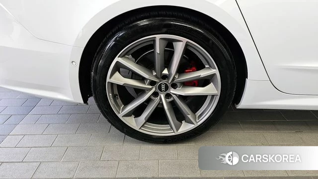 Audi A7 (4K) id 4401276 из Кореи 29
