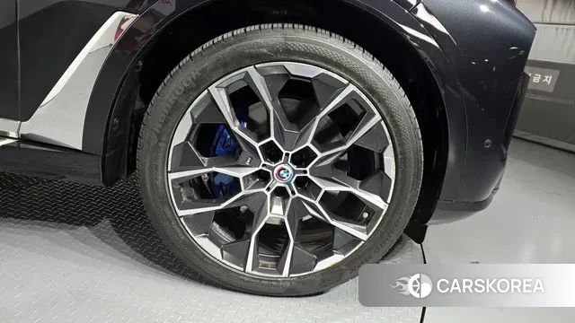 BMW X7 (G07) id 3576573 из Кореи 15