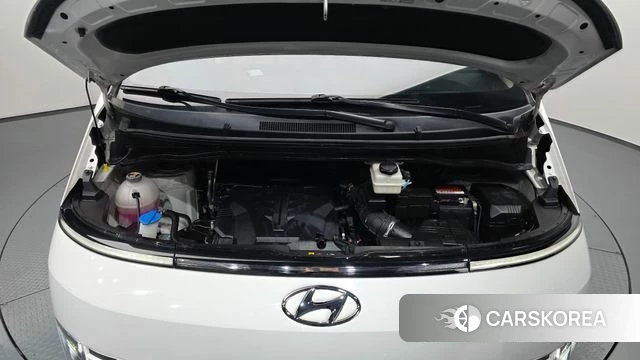 Hyundai Staria id 3922368 из Кореи 15