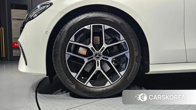 Mercedes-Benz E-Class W214 id 3825719 из Кореи 15