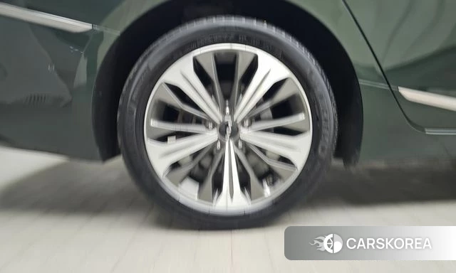 Kia K8 Hybrid id 4936057 из Кореи 28
