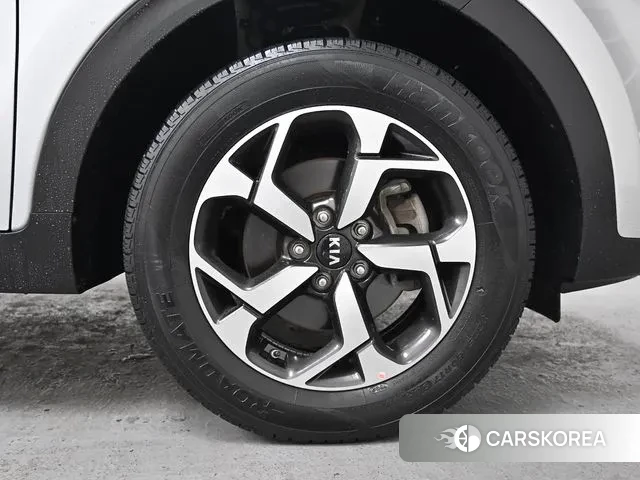 Kia Sportage The Bold id 3540359 из Кореи 15