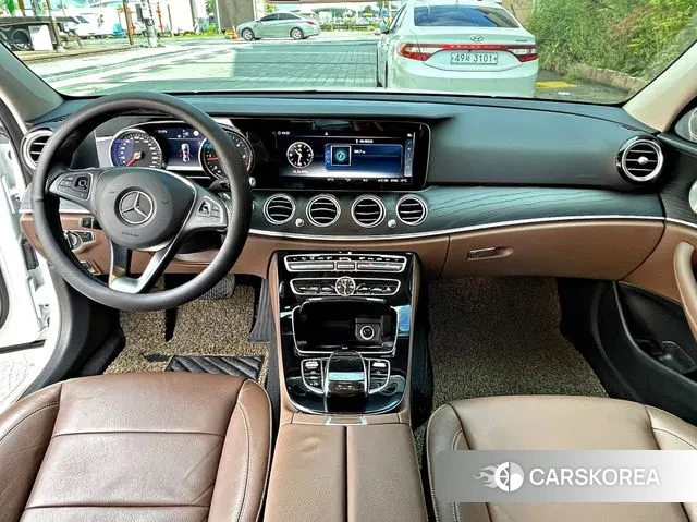 Mercedes-Benz E-Class W213 id 3270402 из Кореи 13