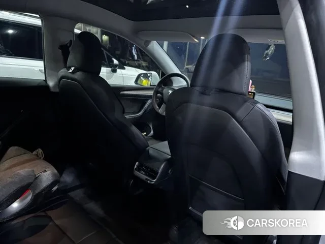 Tesla Model Y id 3596497 из Кореи 9