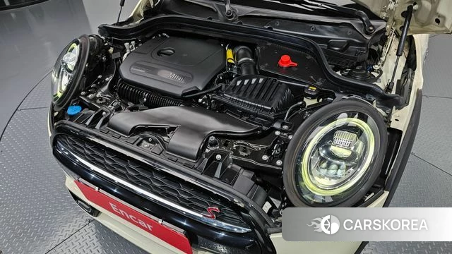 Mini Cooper S id 4727245 из Кореи 28