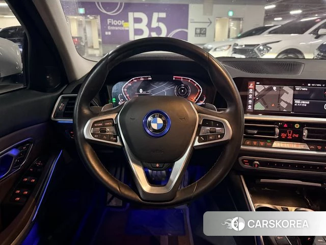 BMW 3 Series (G20) id 3899222 из Кореи 15