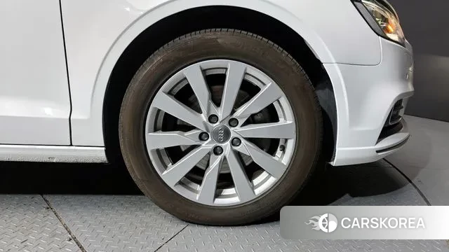 Audi New A3 id 3713917 из Кореи 15