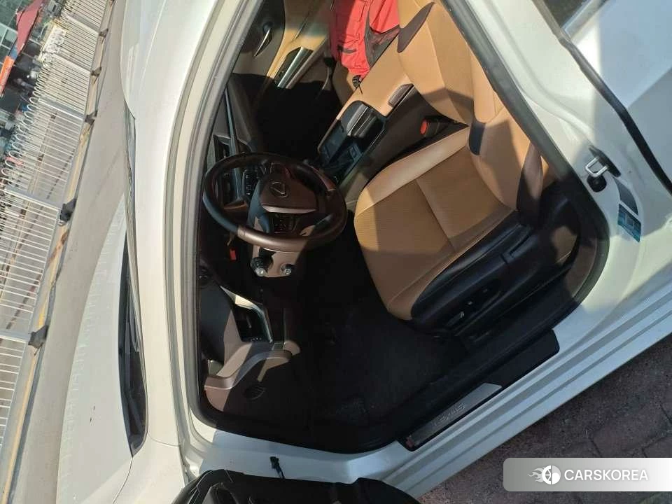 Lexus ES id 4514728 из Китая 8