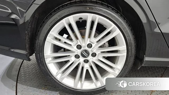 Audi New A3 id 3013872 из Кореи 15