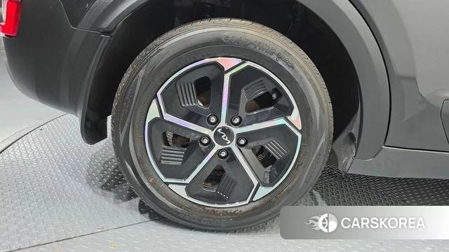 Kia Di Ol Nu Niro id 4585791 из Кореи 15